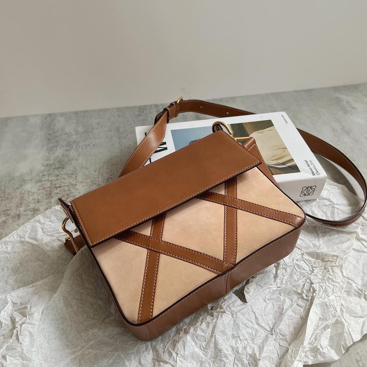 CELINE Calfskin & Haircalf Crossbody Bag（Camel × Beige）｜Playful Geometry × Casual Chic 🤎✨