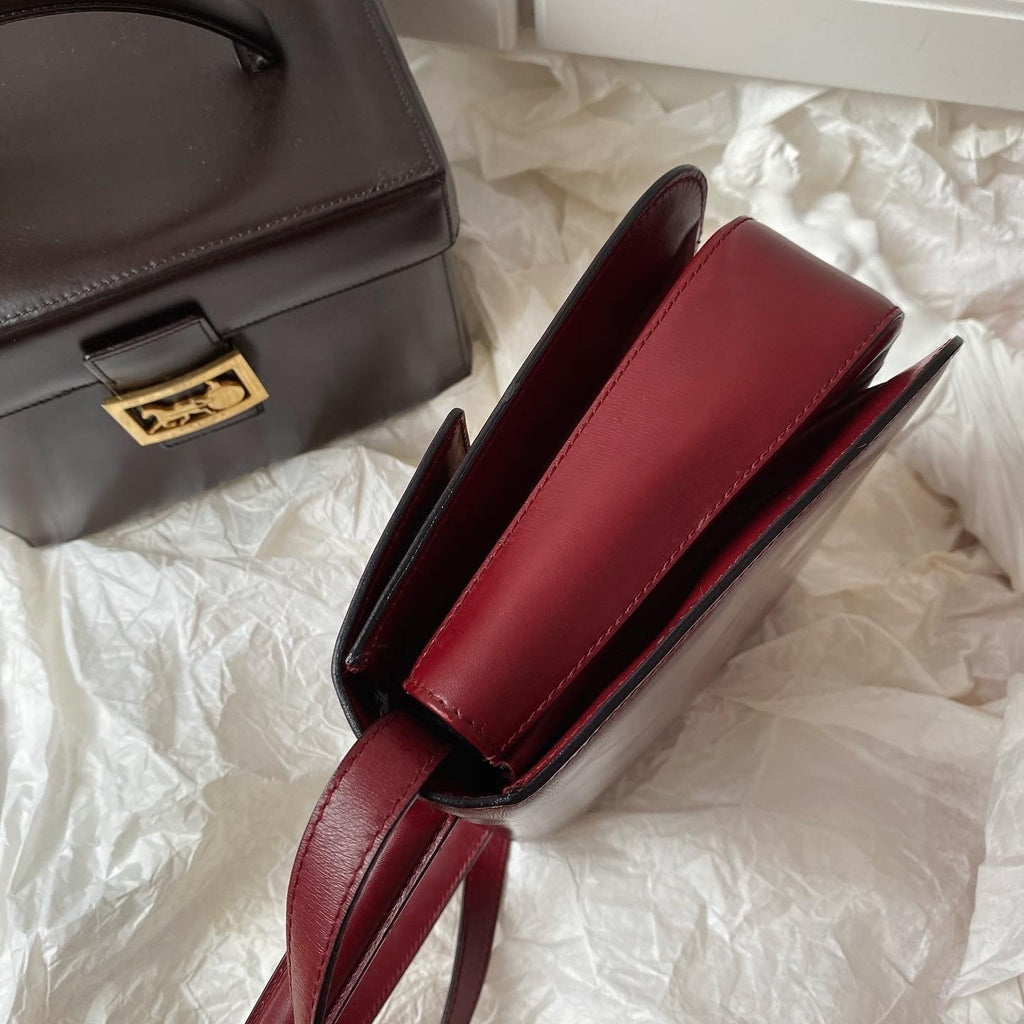 CELINE Carriage Silhouette Buckle Hand & Shoulder Bag（Burgundy）｜Rare Vintage × Timeless Elegance 🎠✨