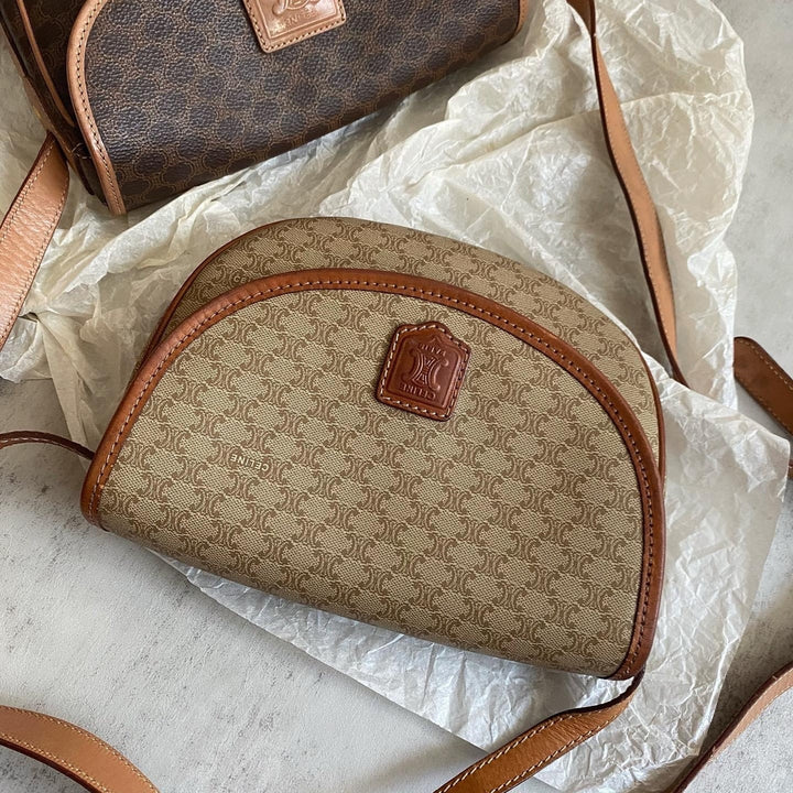 CELINE Monogram Half-Moon Crossbody Bag（Beige）｜Chic Versatility × Playful Curves 🌓✨