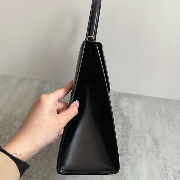 CELINE Horseshoe Buckle Large Tote（Black）｜Minimal Chic × Functional Elegance 🖤✨
