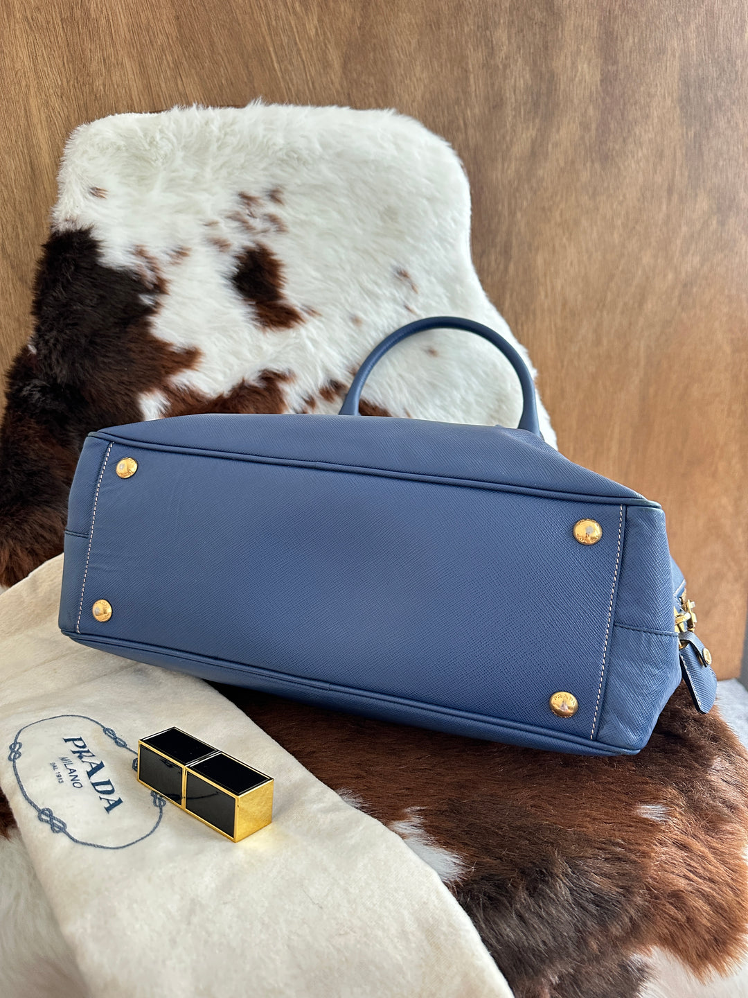 Prada Saffiano Tote 💙✨｜With Original Strap・Classic & Practical