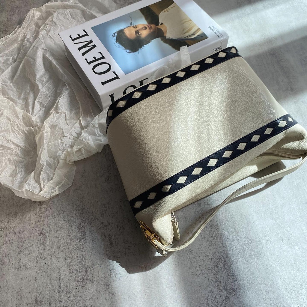 YVES SAINT LAURENT ｜Beige & Black Patterned “Lunch Box” Bag