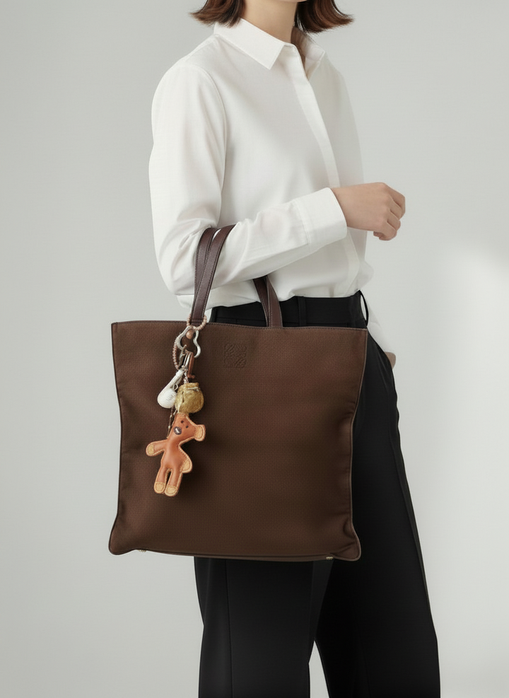 Loewe Brownie Suede Tote Bag 🤎🍫｜Chocolate Suede・Minimalist Anagram Logo・Spacious Everyday