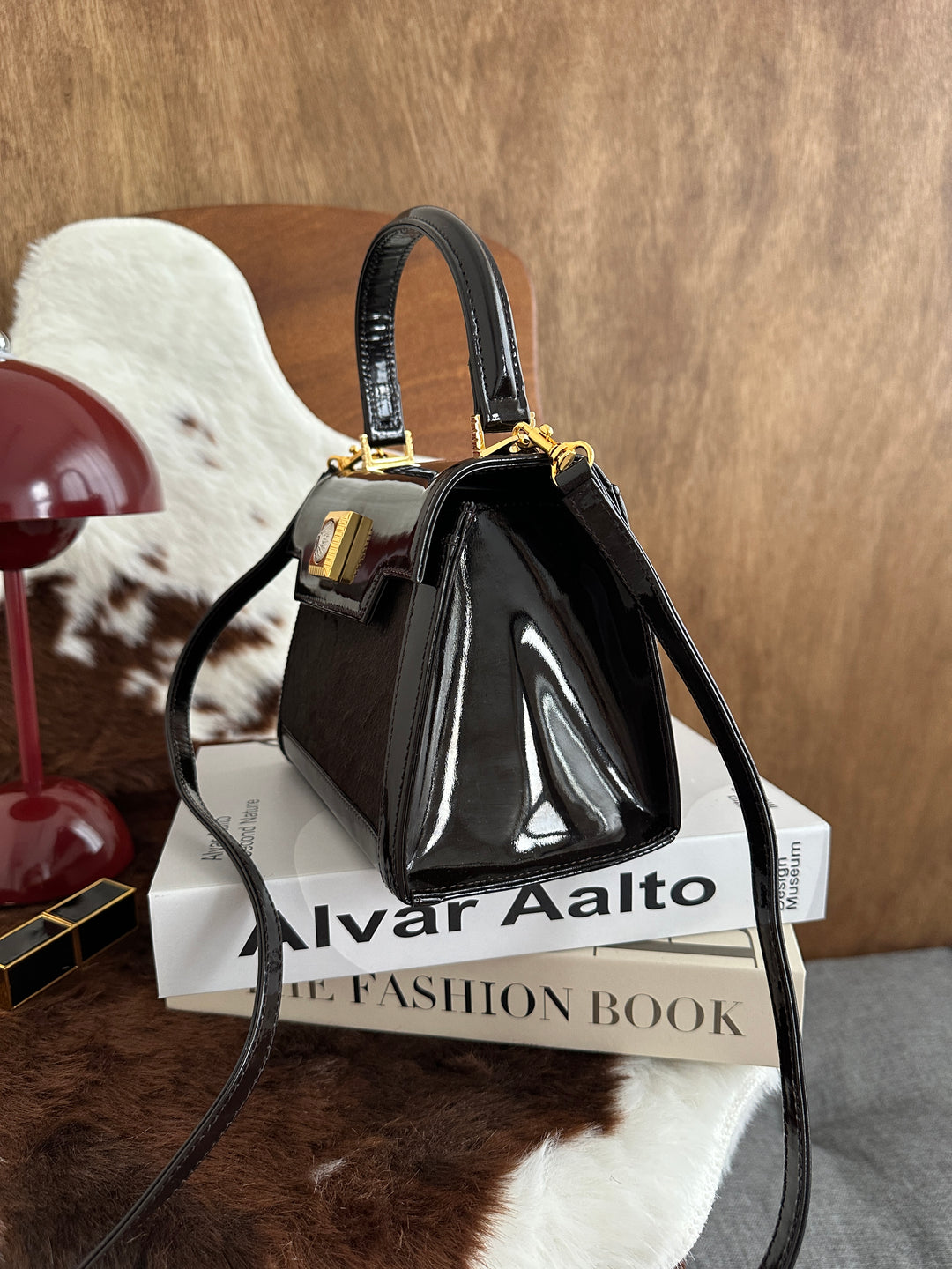 Versace Pony Hair Top Handle Box Bag 🖤✨｜Sun Medallion Clasp × Glossy Patent Trim × Rare Vintage Piece