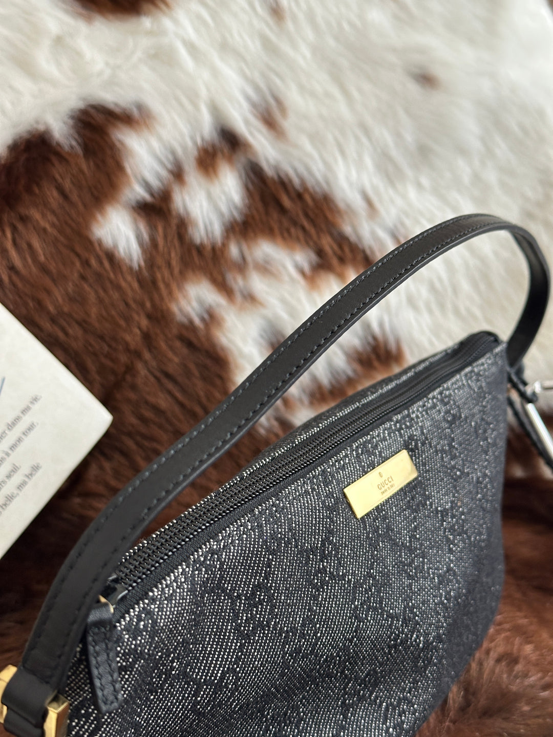 Gucci Denim GG Mini Baguette 🤎✨｜Classic Compact・Crossbody Ready
