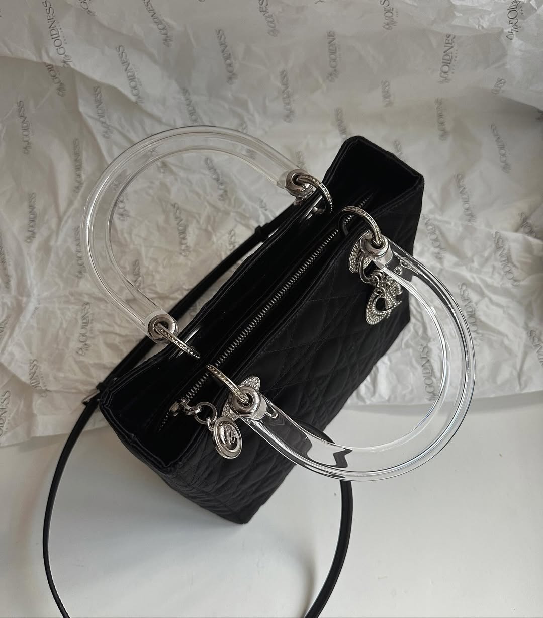 DIOR Lady Dior Special Edition with Transparent Handles & Crystal Charms（Black）｜Dazzling Elegance × Unique Collector’s Piece 🖤✨