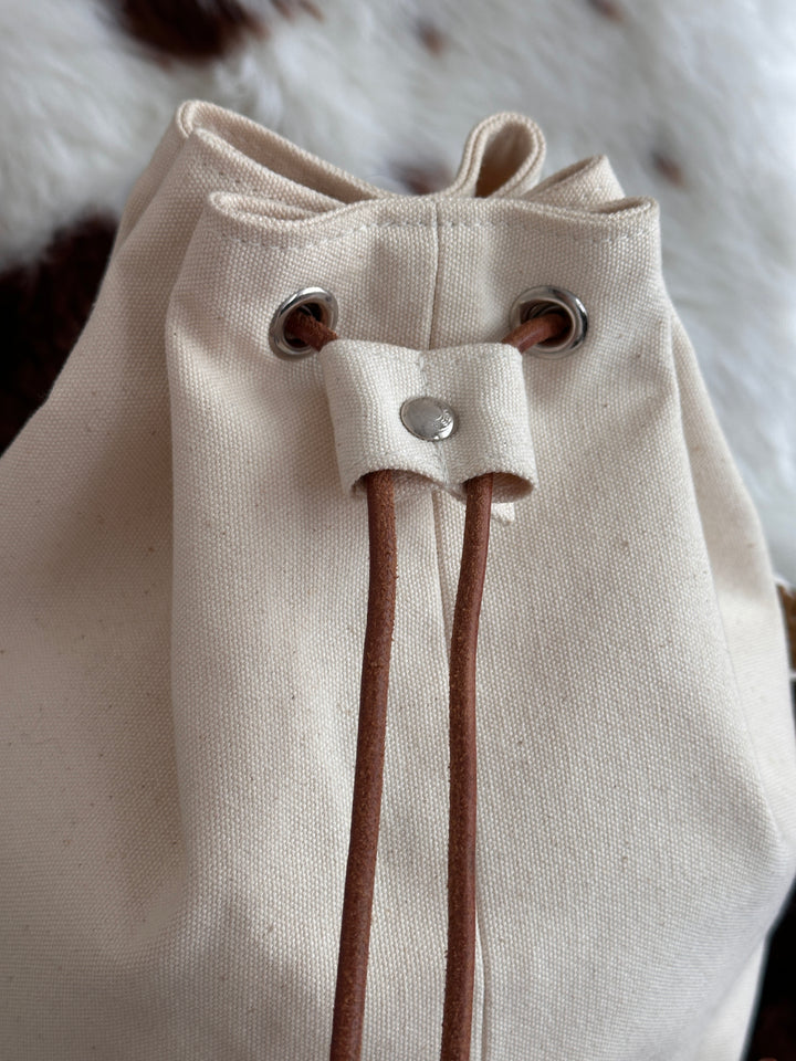 Hermès Small Bucket Bag 🤍✨｜Minimal Canvas Design・Lightweight Carry・Everyday Essential