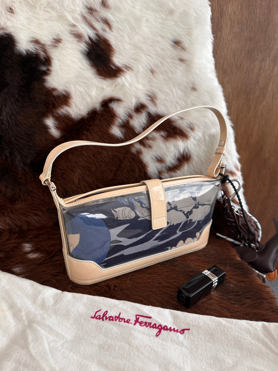 Salvatore Ferragamo Ocean Series Baguette Bag 🌊✨｜Transparent Overlay Design・Detachable Inner Pouch・Fresh Summer Style