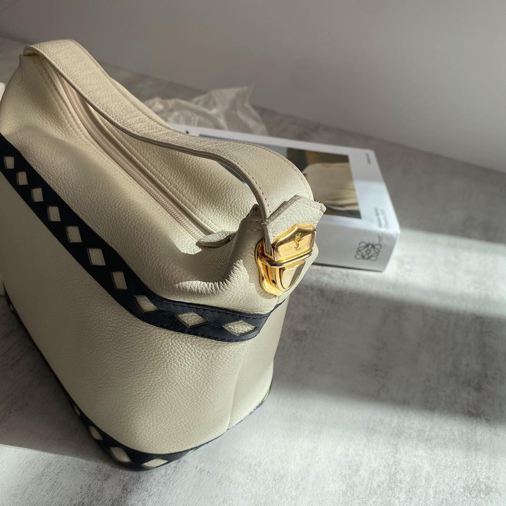 YVES SAINT LAURENT ｜Beige & Black Patterned “Lunch Box” Bag