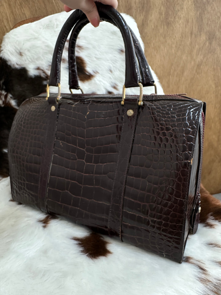 Celine Crocodile Embossed Leather Boston Bag 🤎｜Croc Embossed Leather・Elegant Vintage Shape・Rare Statement Piece