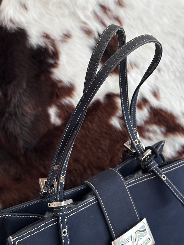 Fendi Enamel Logo Small Tote Bag 💙✨｜Rare Enamel Buckle・Contrast Stitching・Chic Compact Size