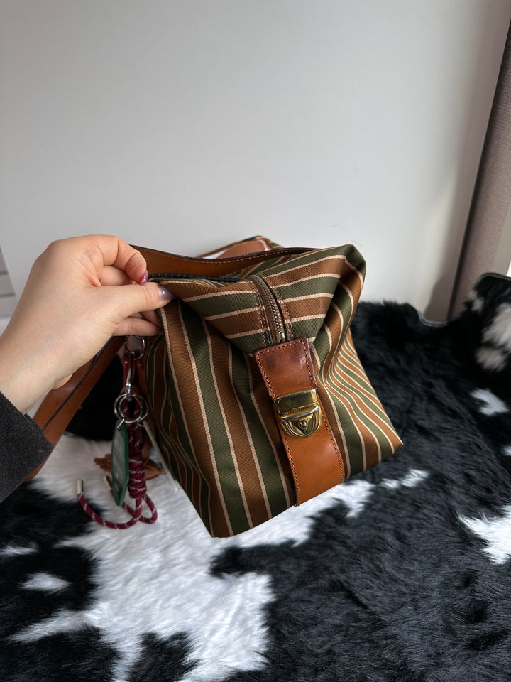 Celine Vintage Striped Canvas Boston Bag 🤎🫒｜Triomphe Crest Detail・Retro Stripe Design・Lightweight Everyday