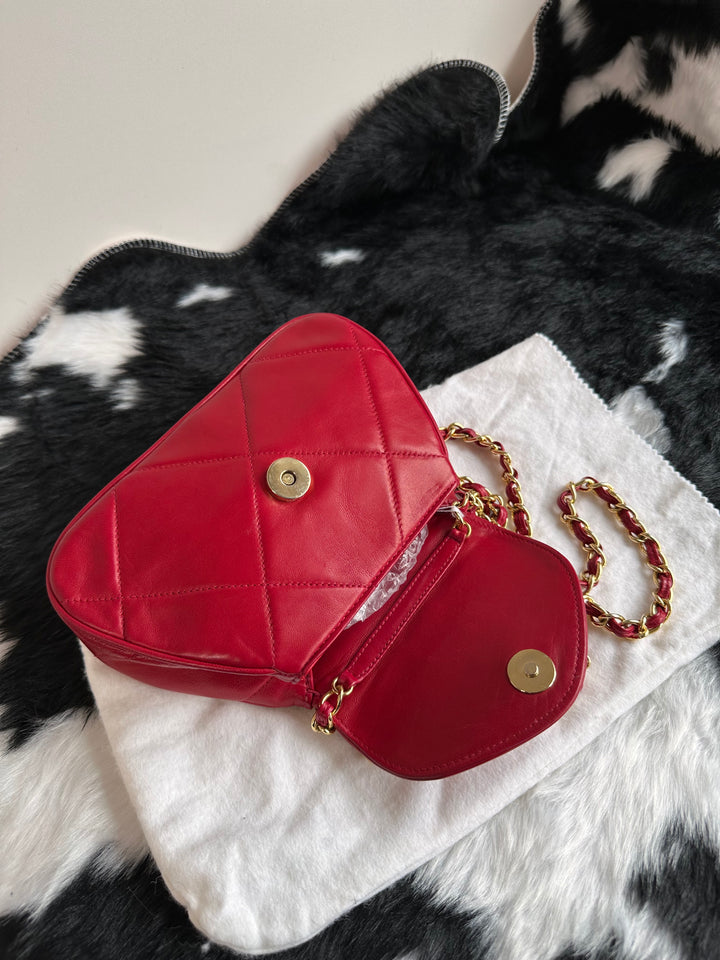 Chanel Vintage Quilted Leather Chain Bag ❤️｜Mini Boston Shape・CC Embossed Logo・Classic Chain Strap
