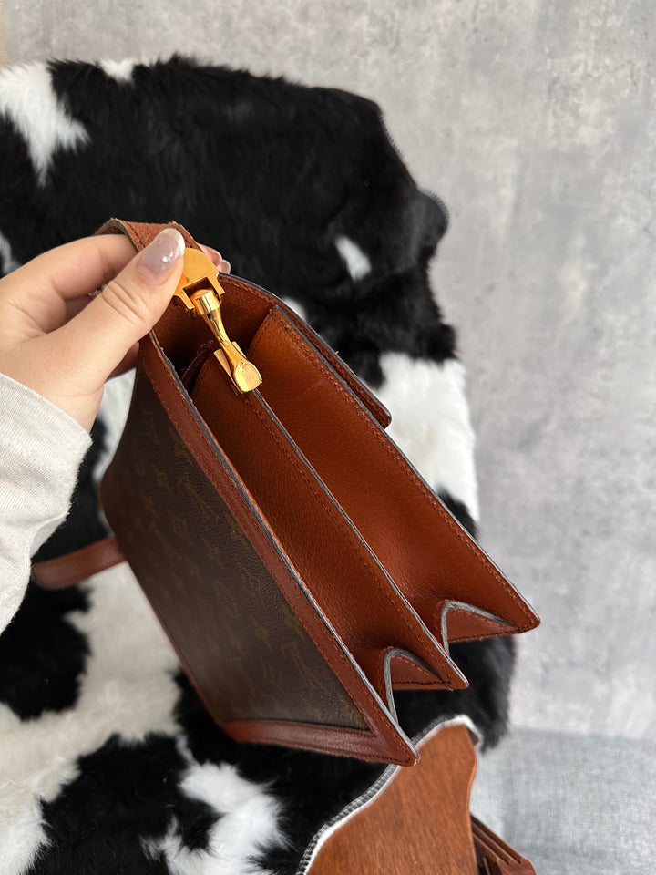 Louis Vuitton Dauphine Messenger Bag 🤎✨