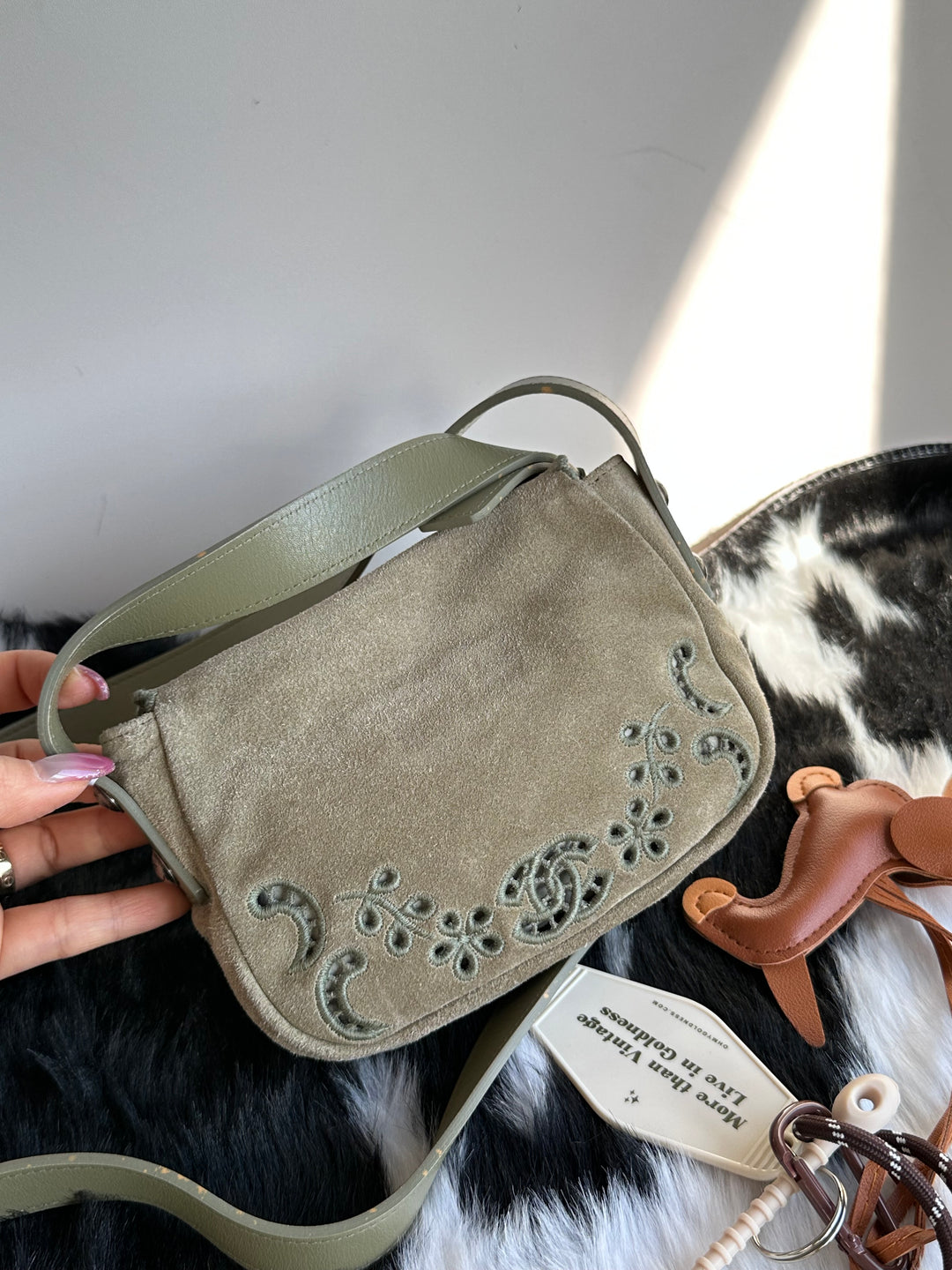 Chanel Limited Edition Suede Messenger Bag 🤎｜Mini Size・Western Cutwork Embroidery・Rare Collectible