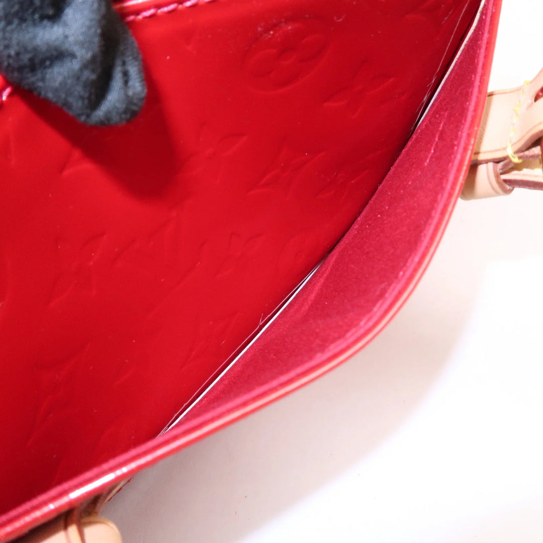 Louis Vuitton Vernis Rosewood Avenue Hand Bag Pomme D'Amour M93507