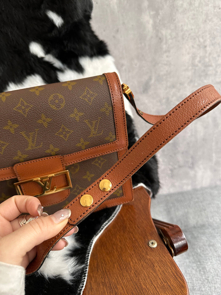 Louis Vuitton Dauphine Messenger Bag 🤎✨