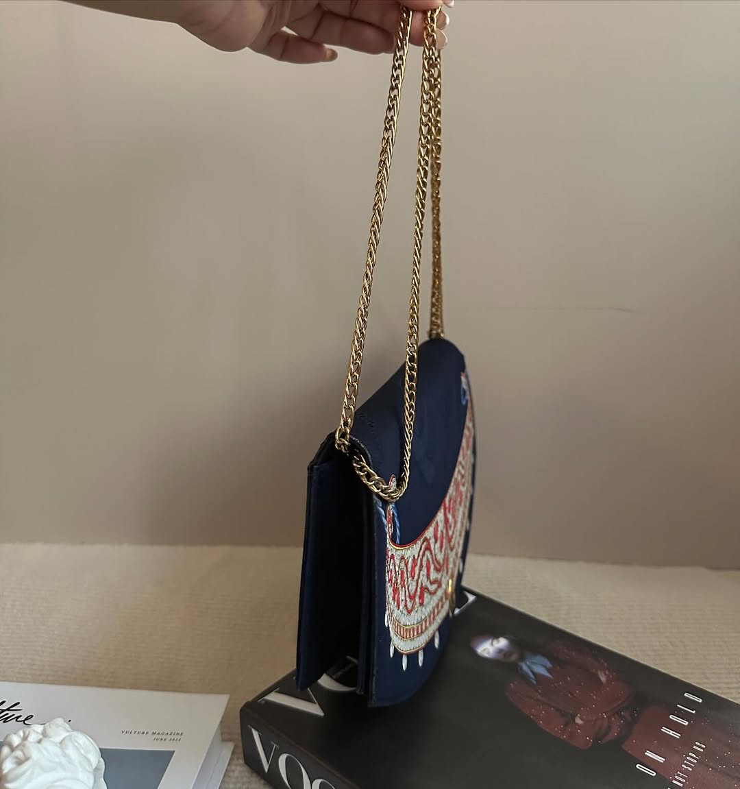 CARTIER Rare Jewelry Fan Bag｜90s Collector’s Evening Bag × Exquisite Detailing 💍👑