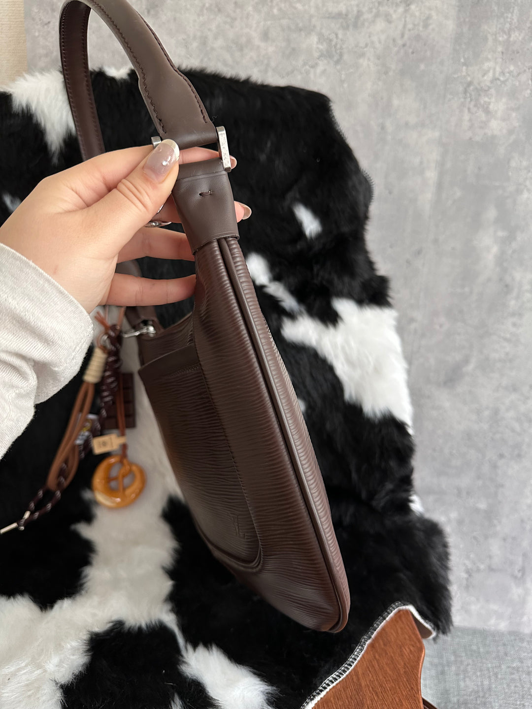 LV So Choco Epi Hobo 🤎✨
