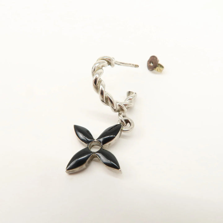 Louis Vuitton Bookle Doreille Sweet Monogram Earrings Silver M65677