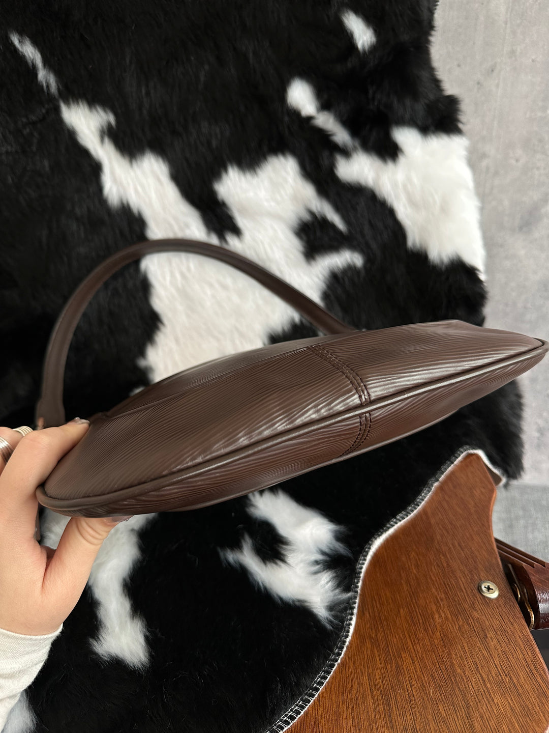 LV So Choco Epi Hobo 🤎✨