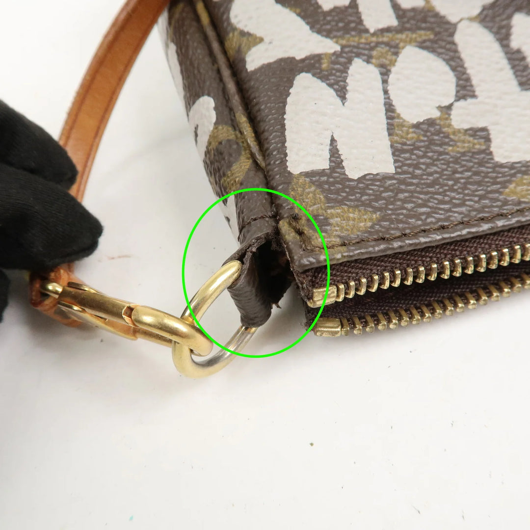 Louis Vuitton Monogram Graffiti Pochette Accessoires M92192