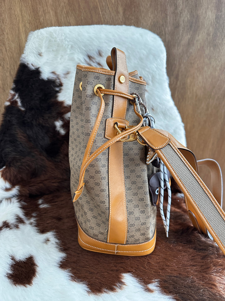 Gucci Monogram Bucket Bag 🤎💛｜Classic GG Canvas・2 Straps Set・Vintage Chic