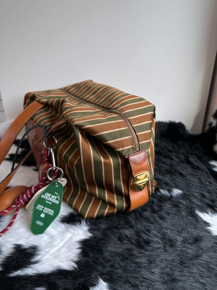 Celine Vintage Striped Canvas Boston Bag 🤎🫒｜Triomphe Crest Detail・Retro Stripe Design・Lightweight Everyday