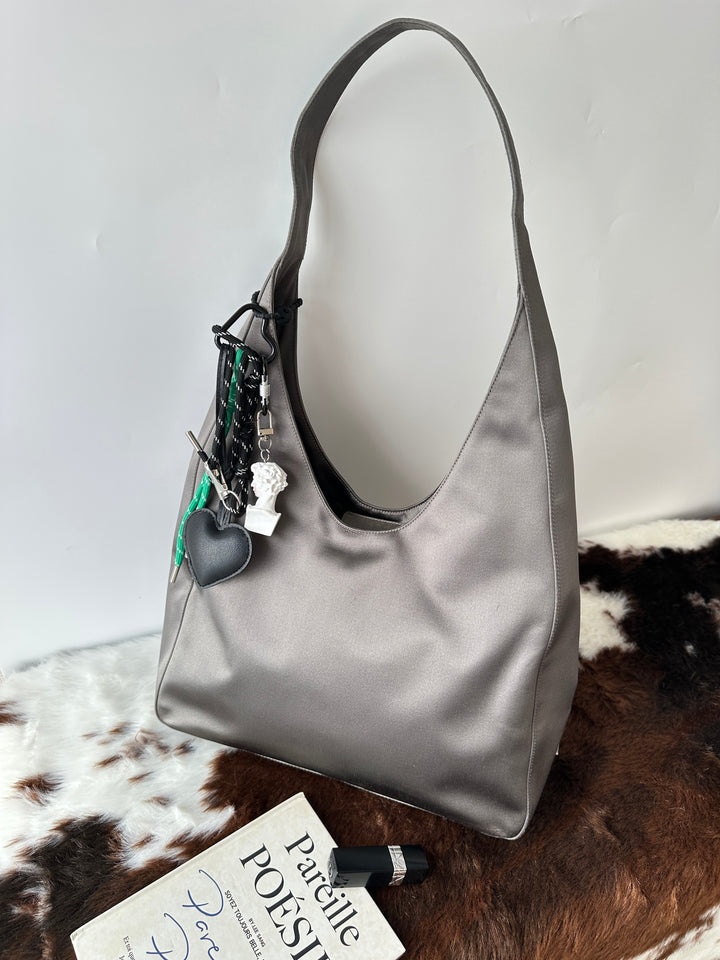 Prada Satin Hobo Bag 🩶｜Sculpted Hobo Silhouette・Lustrous Satin Finish・Chic Minimalist