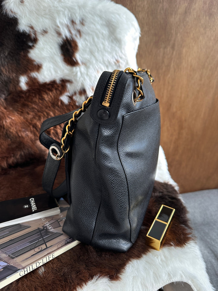 Chanel CC Caviar Leather Shoulder Bag 🖤✨｜Durable Grain Leather・Gold CC Logo・Spacious Everyday Fit