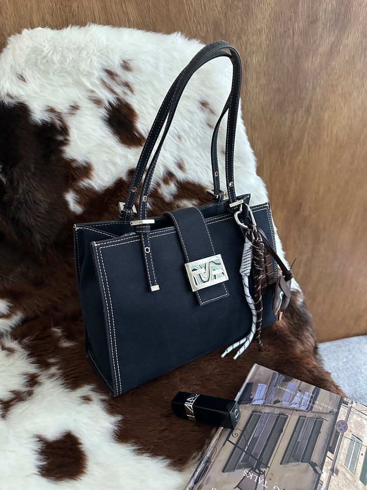 Fendi Enamel Logo Small Tote Bag 💙✨｜Rare Enamel Buckle・Contrast Stitching・Chic Compact Size