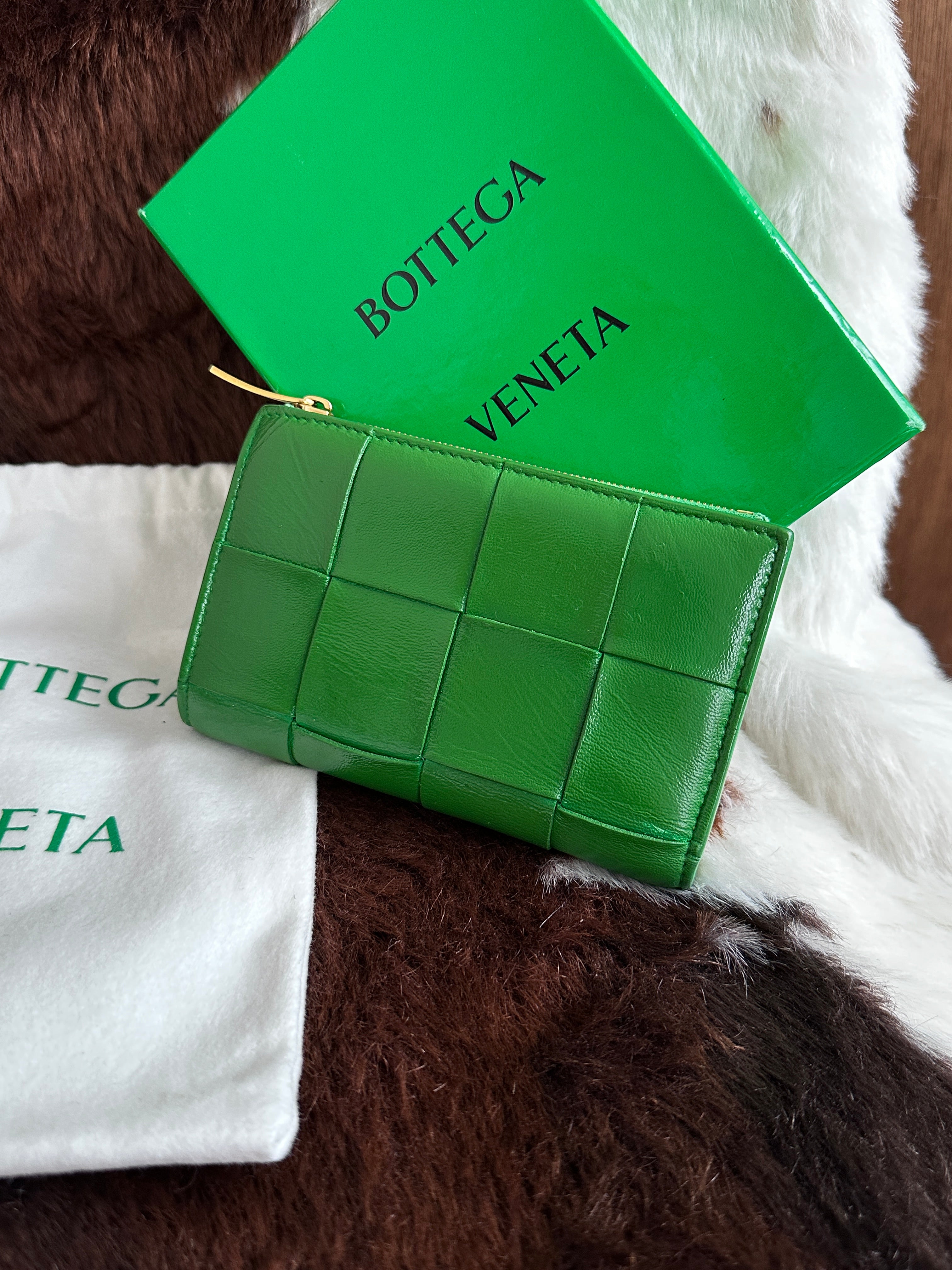 Brand - Bottega Veneta – Oh My Goldness Vintage