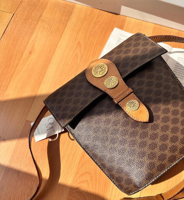 CELINE Brown “Coin Fries” Crossbody Bag｜Playful Rarity in Vintage Form ✨🍟