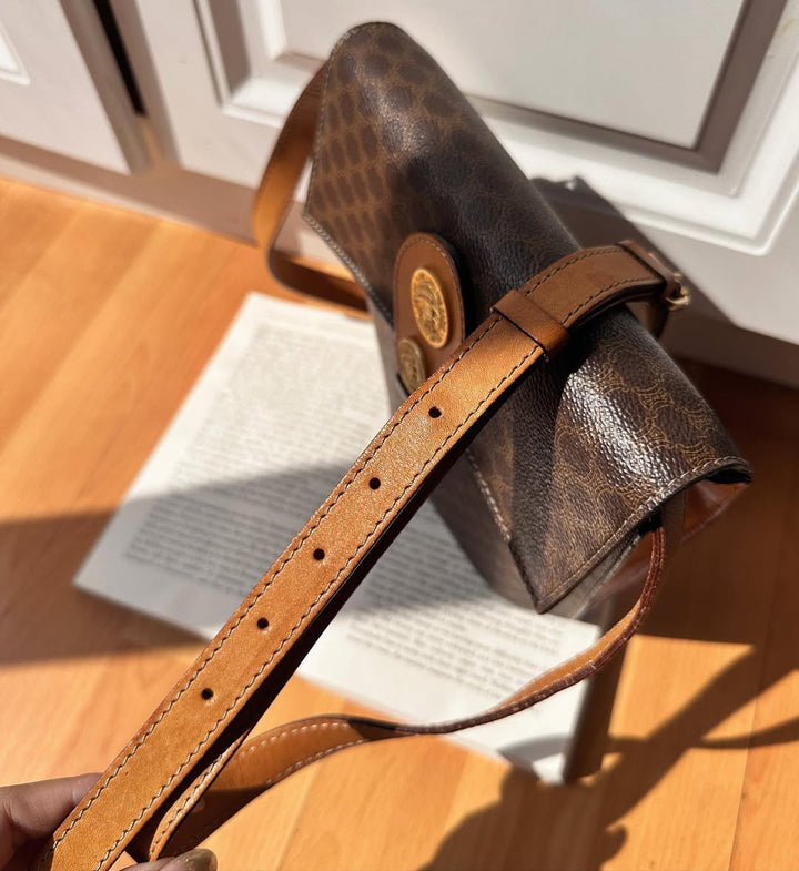 CELINE Brown “Coin Fries” Crossbody Bag｜Playful Rarity in Vintage Form ✨🍟