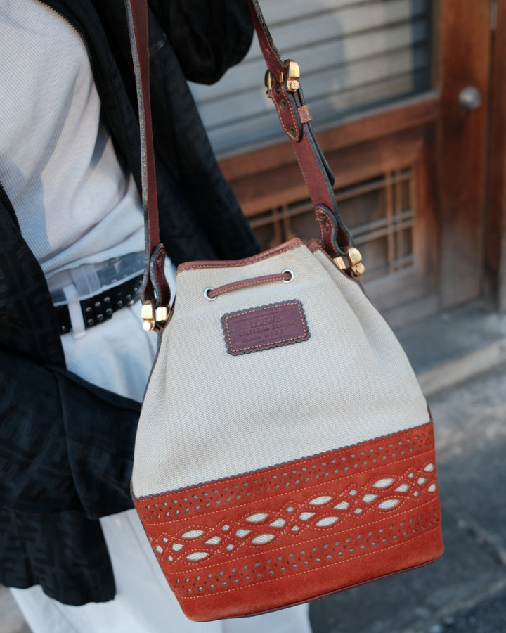 LOEWE Canvas × Suede Hunting Collection Bucket Bag｜Rare Two-Tone Vintage Bucket with Rustic Charm 🏹 Collector’s Piece