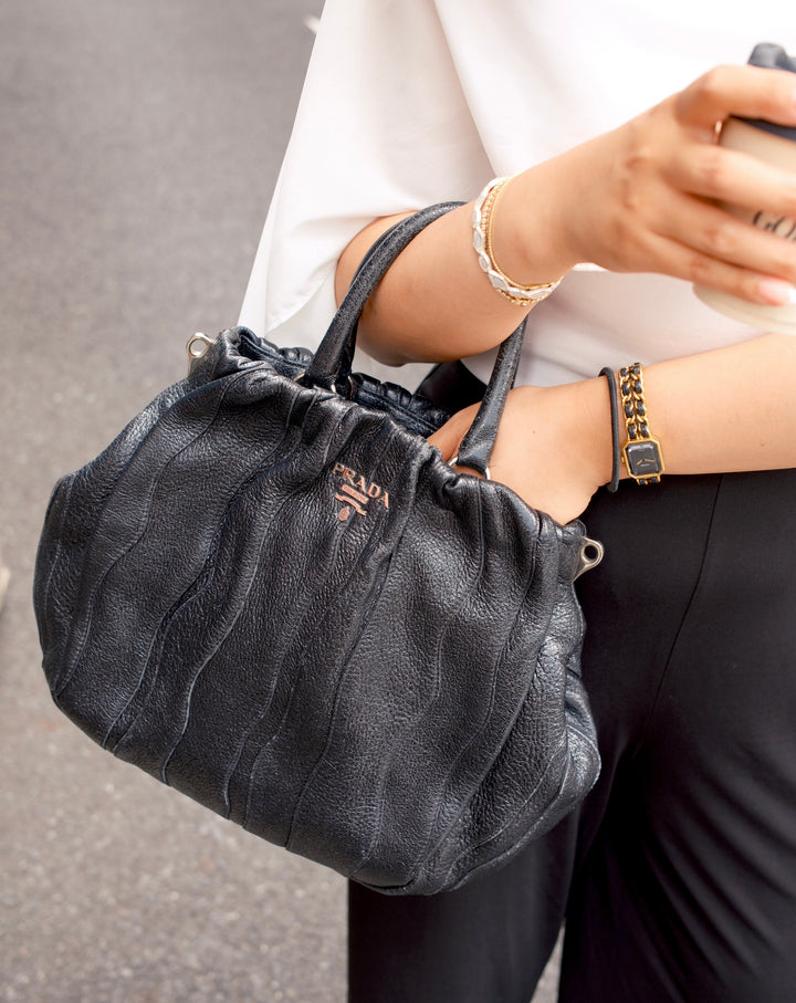 PRADA Pleated Pumpkin Tote Bag 🖤｜Glossy Black Leather × Sculptural Pleats × Custom-Strap Friendly