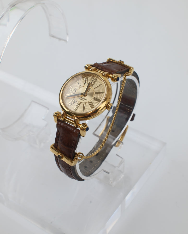 Givenchy Classic Round Watch ✨｜Textured Dial × Roman Numerals × Elegant Vintage Design