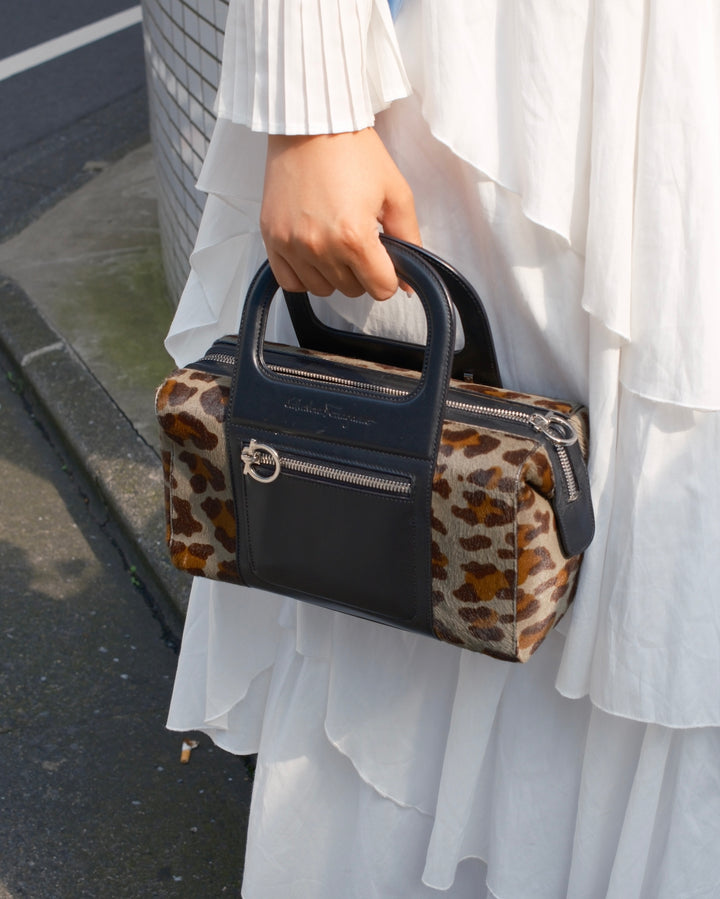 Ferragamo Pony Hair Box Bag 🖤｜Rare Pony Hair Finish｜Compact Yet Spacious｜Crossbody Ready