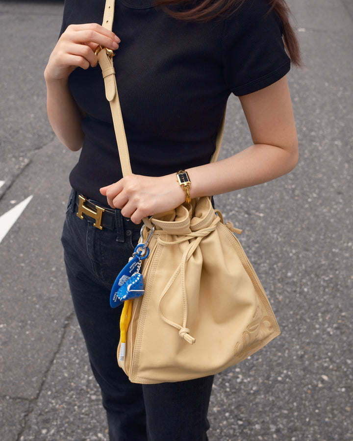 LOEWE Cream Nappa Drawstring Pouch Bag 💛｜Soft Nappa Leather × Corner Logo Detail × Lightweight Styling