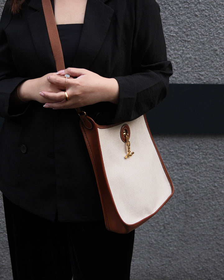Hermes Canvas & Leather Shoulder Bag – 26 Size