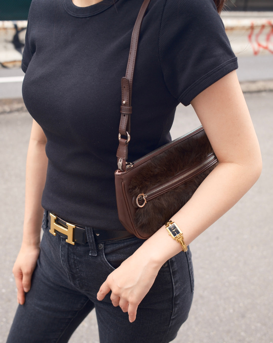 Ferragamo Hot Chocolate Rabbit Fur Baguette Shoulder Bag 🤎｜Soft Fur Texture × Leather Trim × Phone-Friendly Size