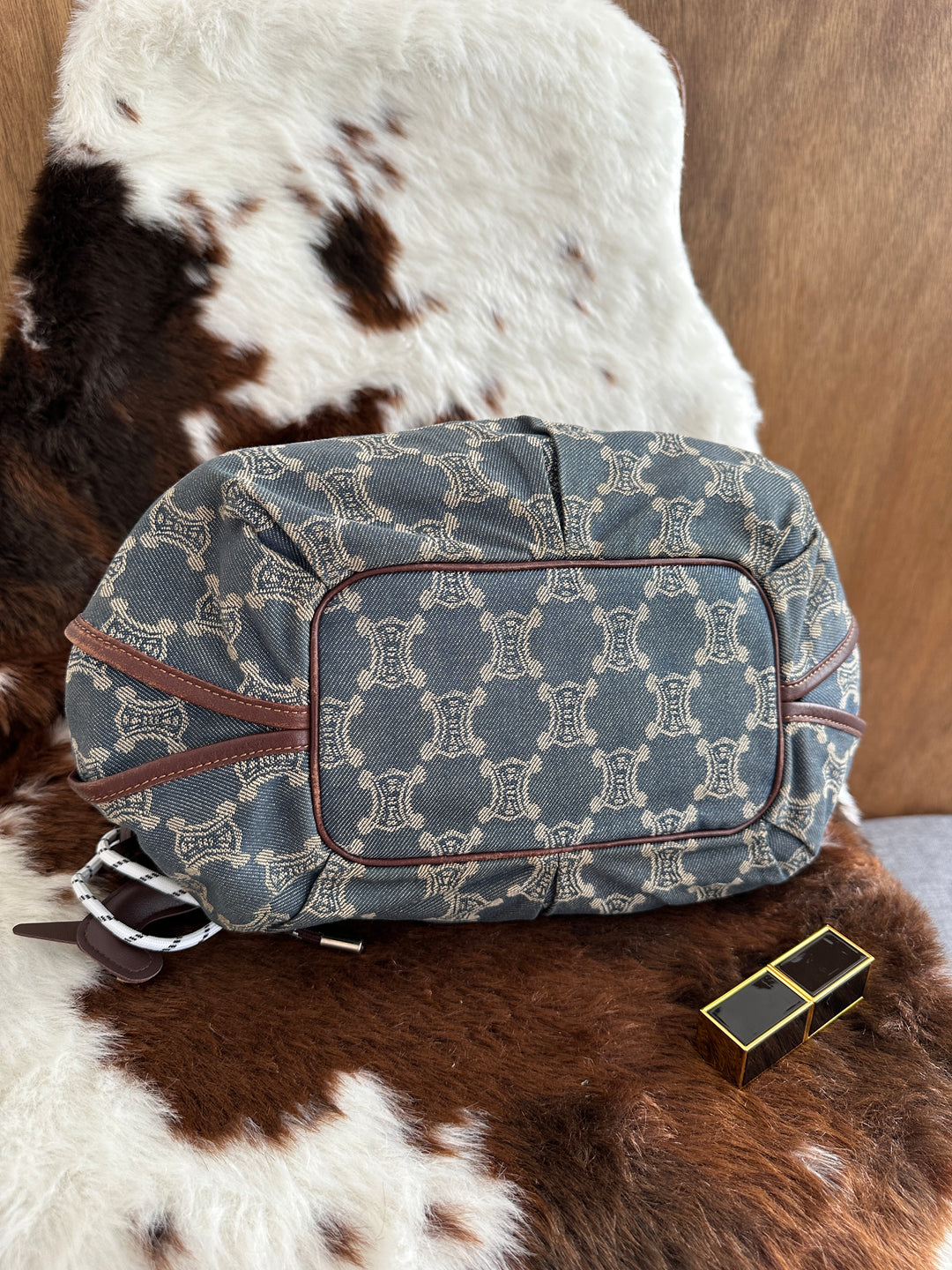 Celine Denim Triomphe Hobo Bag 🩶💙｜Denim Monogram・Cloud Shape・Vintage Appeal