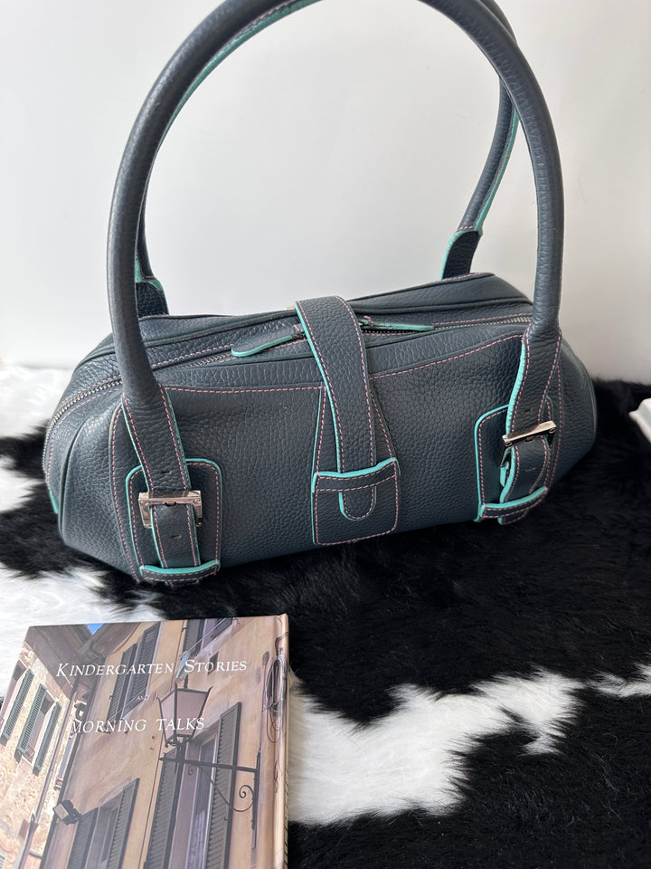 LOEWE UFO Shoulder Bag 🩵💜｜Contrast Stitching × Rare Colorway × Adjustable Shoulder Carry