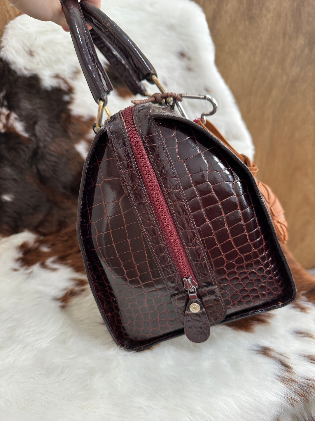 Celine Crocodile Embossed Leather Boston Bag 🤎｜Croc Embossed Leather・Elegant Vintage Shape・Rare Statement Piece