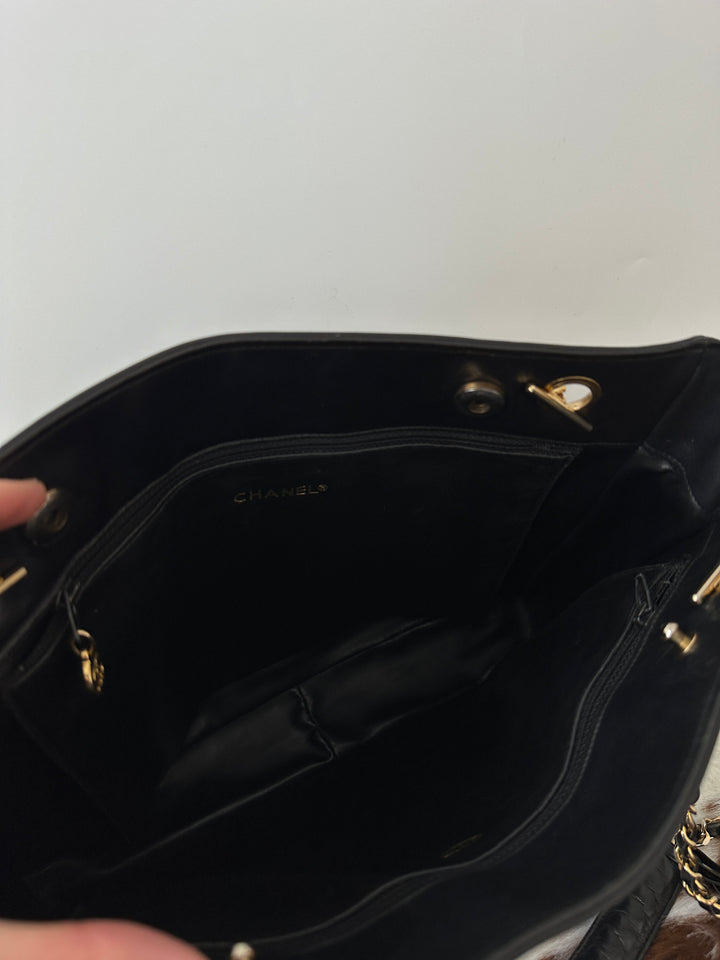 Chanel CC Shoulder Bag 🖤 (with CC Tag)