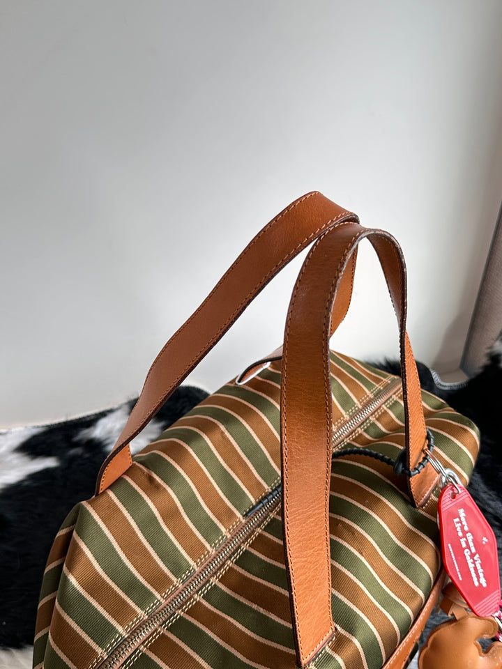 Celine Vintage Striped Canvas Boston Bag 🤎🫒｜Triomphe Crest Detail・Retro Stripe Design・Lightweight Everyday
