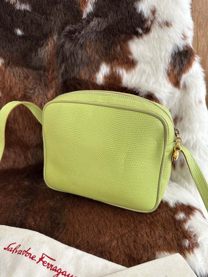Salvatore Ferragamo Vara Bow Camera Bag 💚｜Lizard-Embossed Texture × Rare Pistachio Green × Full Set Included