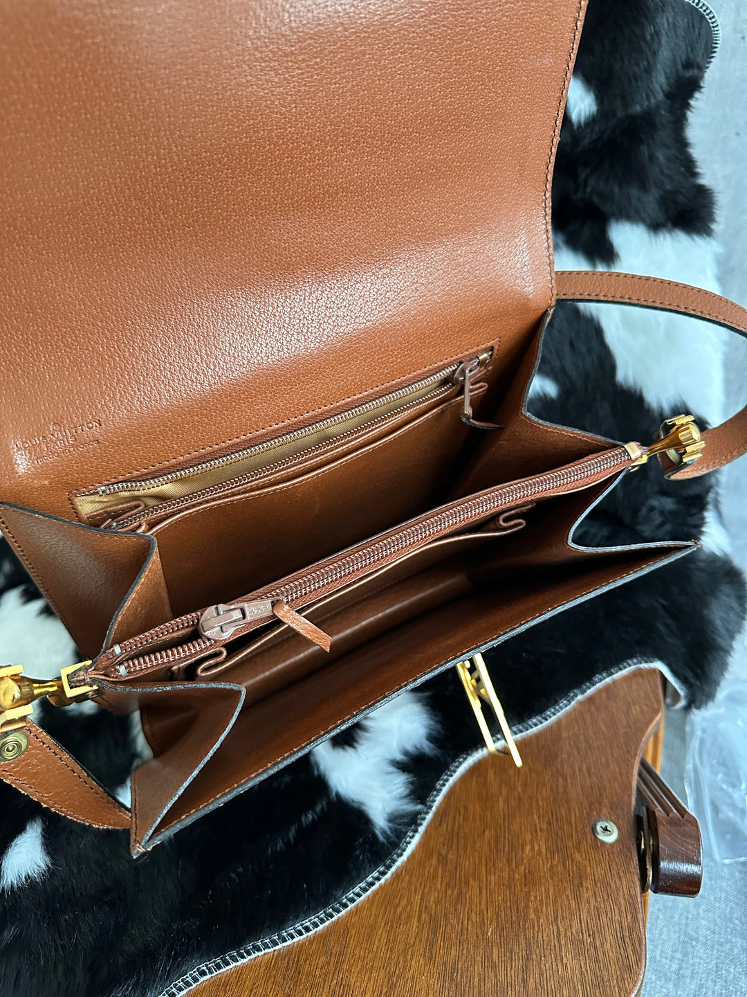 Louis Vuitton Dauphine Messenger Bag 🤎✨