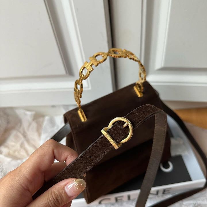 FERRAGAMO Suede & Logo Gold Handle Bag｜Sophisticated Minimalism × Rare Statement 🐼