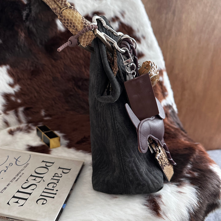 Louis Vuitton Limited Edition Monogram Suede Hobo Bag 🩶｜Elephant Grey Suede × Snakeskin Accents × Rare Textured Finish